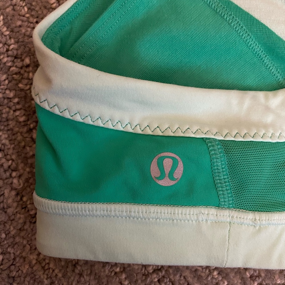 Size 6 Lululemon Sports Bra
